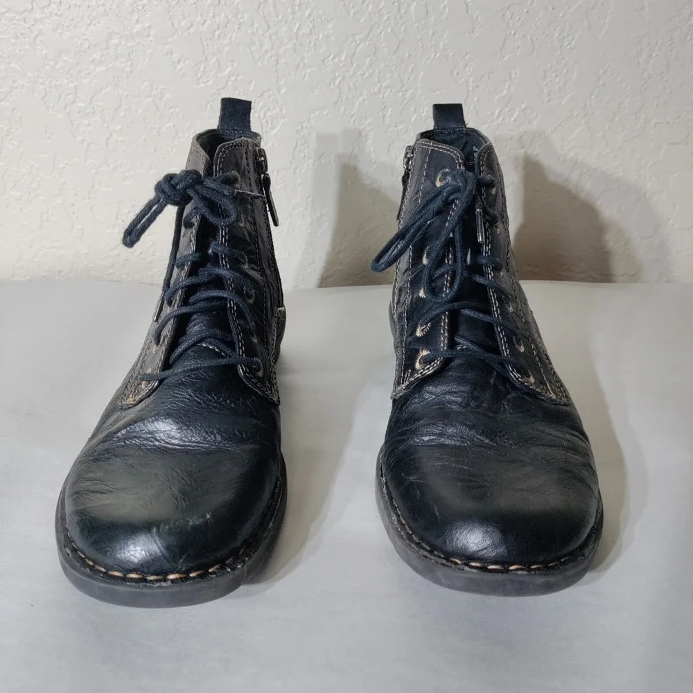 Clarks Black Leather Ankle Boots Lace Up Side Zip Combat Booties Womens 8M